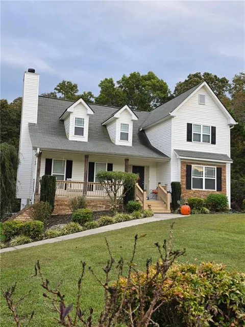 141 Long View Drive SE