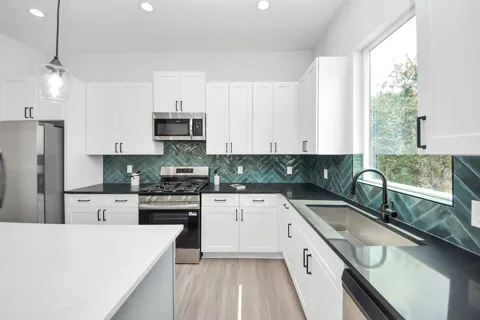 5319 Kindred Garden Lane