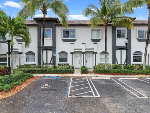 2308 SE 24th Ave #2308