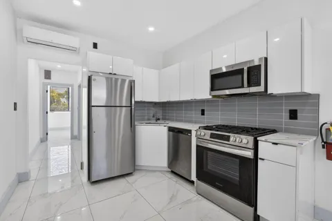 324 20th Street #Unit 320