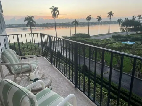 1701 S FLAGLER DRIVE #403