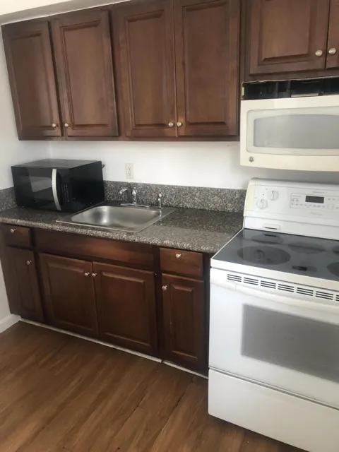 1307 LUCERNE AVENUE #1