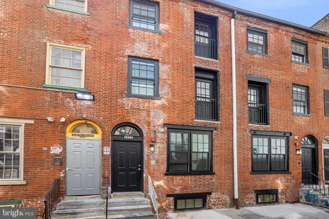 1222 CHANCELLOR STREET #1F