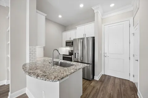 2111 Austin Street #319