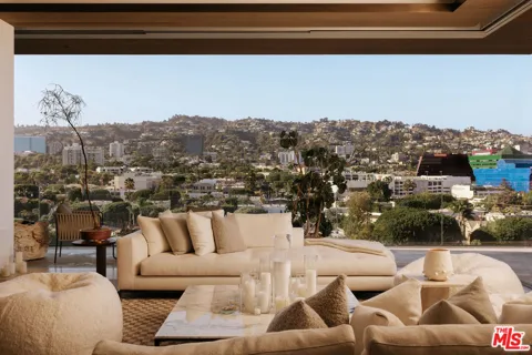 8899 Beverly Boulevard #8B