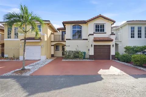 8735 SW 158th Path