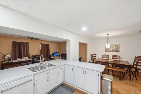 1632 SW SYLVESTER LANE