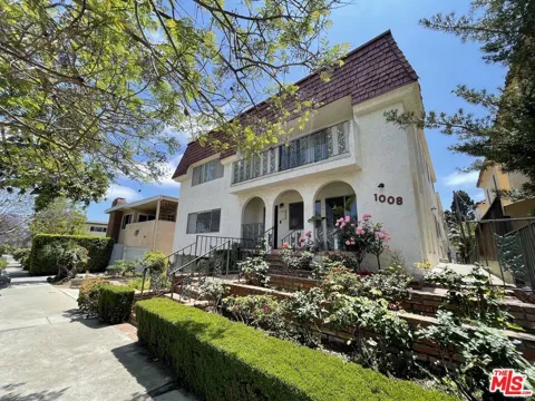 1008 17Th Street #4