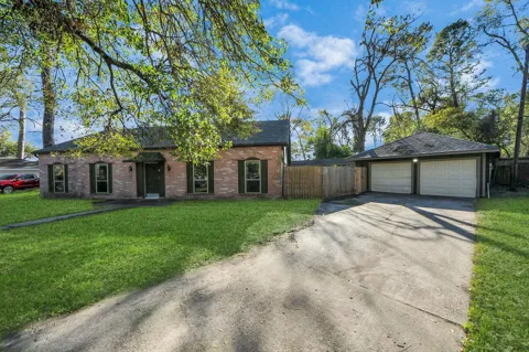 902 Old Mill Lane