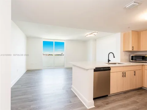 3000 Coral Way #1211