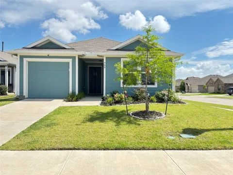 900 Mountain Laurel Drive