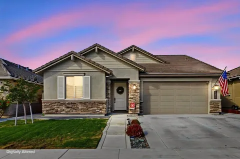 1612 Goldenstar Court