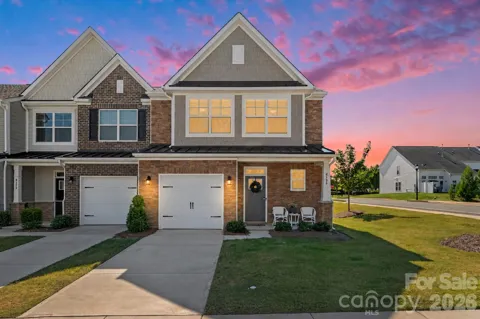 4159 Black Court