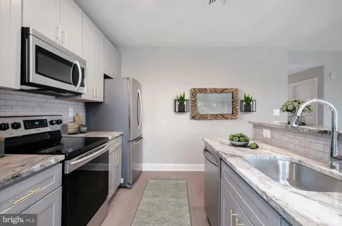 60 23RD STREET #100
