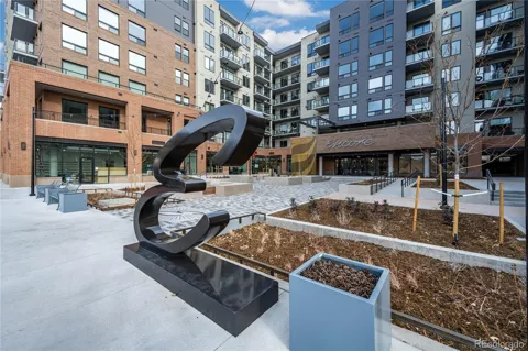 20 Wilcox Street #412