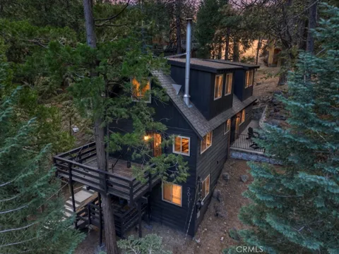 26151 Lake Forest