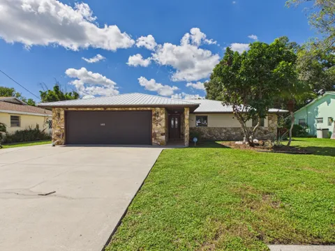1410 SE 8TH DRIVE