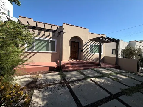 1110 Queen Anne Place