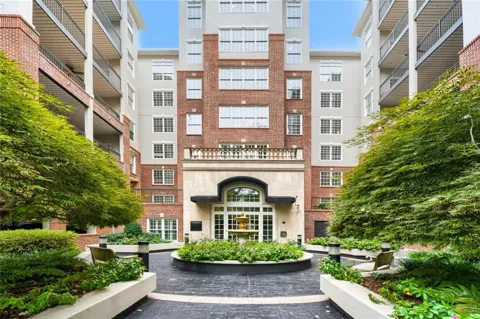 50 Biscayne Drive NW #4103