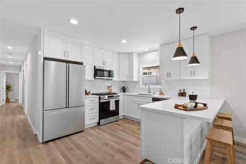 1745 W 39th