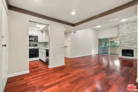7800 Topanga Canyon Boulevard