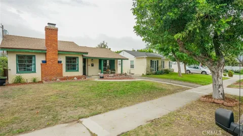 330 S Griffith Park Drive