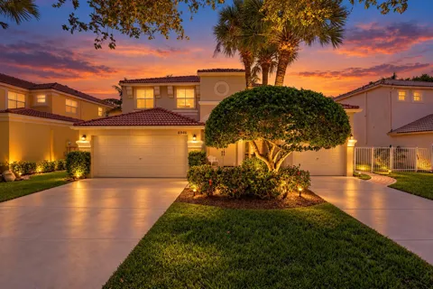 6346 Stonehurst Circle
