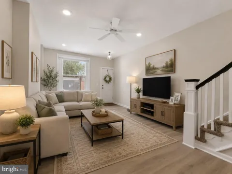 3010 EMERALD STREET