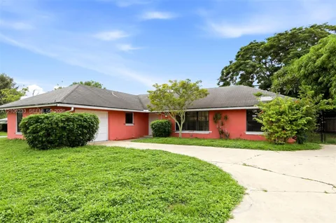 132 Santander Ct