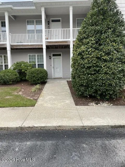 175 Old Murdoch Road #902