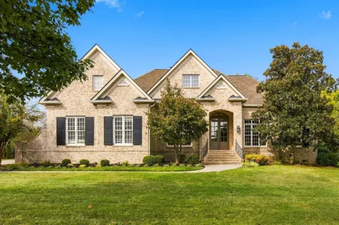 1735 Richbourg Park Dr