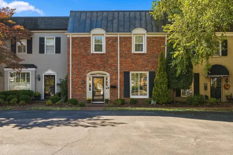 4400 Belmont Park Ter #108