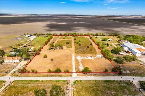 2118 County Road 20B