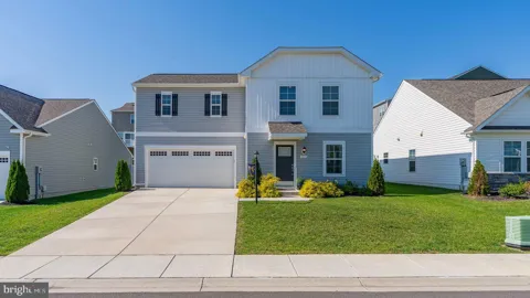 113 LUDGATE MANOR