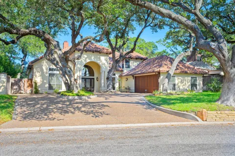 2505 Turkey Neck Circle