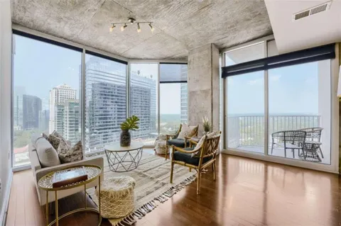 860 Peachtree Street