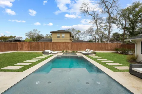 9142 Bronco Drive