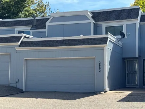 2994 S Parker Court