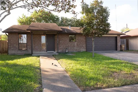 1813 Micheline Drive