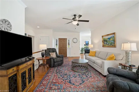 6858 Greenbrook Drive