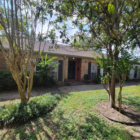 5212 Arboles Drive #B