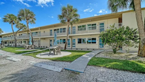 5950 MIDNIGHT PASS ROAD #201