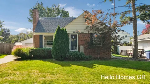 130 Katherine Drive NE