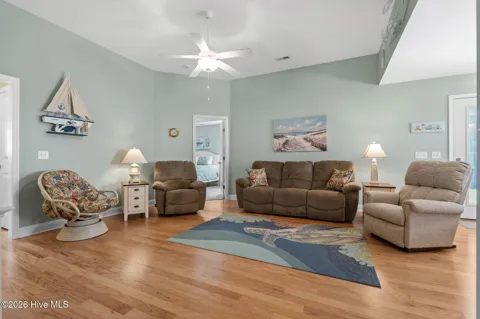 4242 Cherry Laurel Drive SE