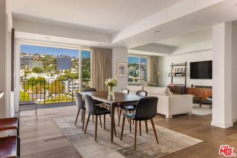 818 Doheny Drive #803