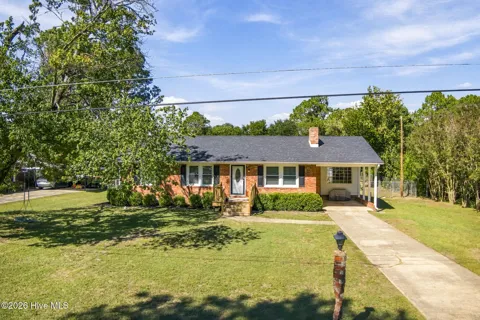 202 Mclean Street