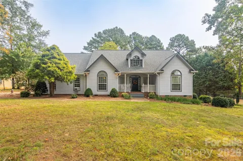 378 Chisholm Trail