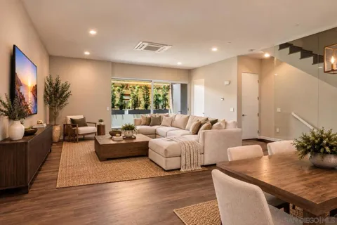 3533 3rd Ave