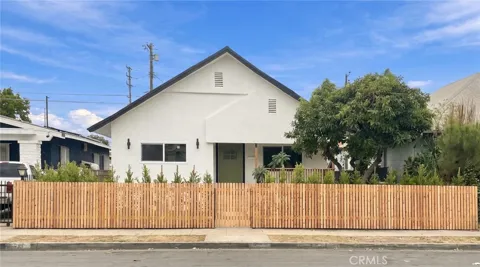 3230 Huron
