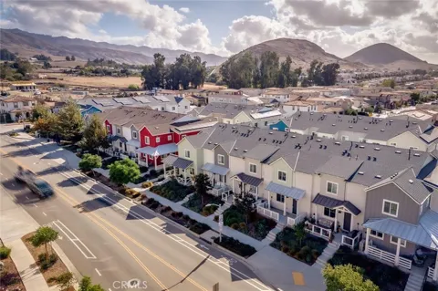 1037 Tiburon Way